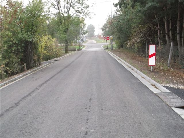 Zakończono modernizację III etapu drogi gminnej Piotrków Kujawski – Tomisławice.  